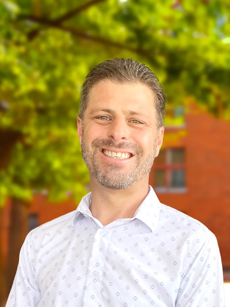 Justin Smiley, Enrolled Agent, T Leaf Ledgers